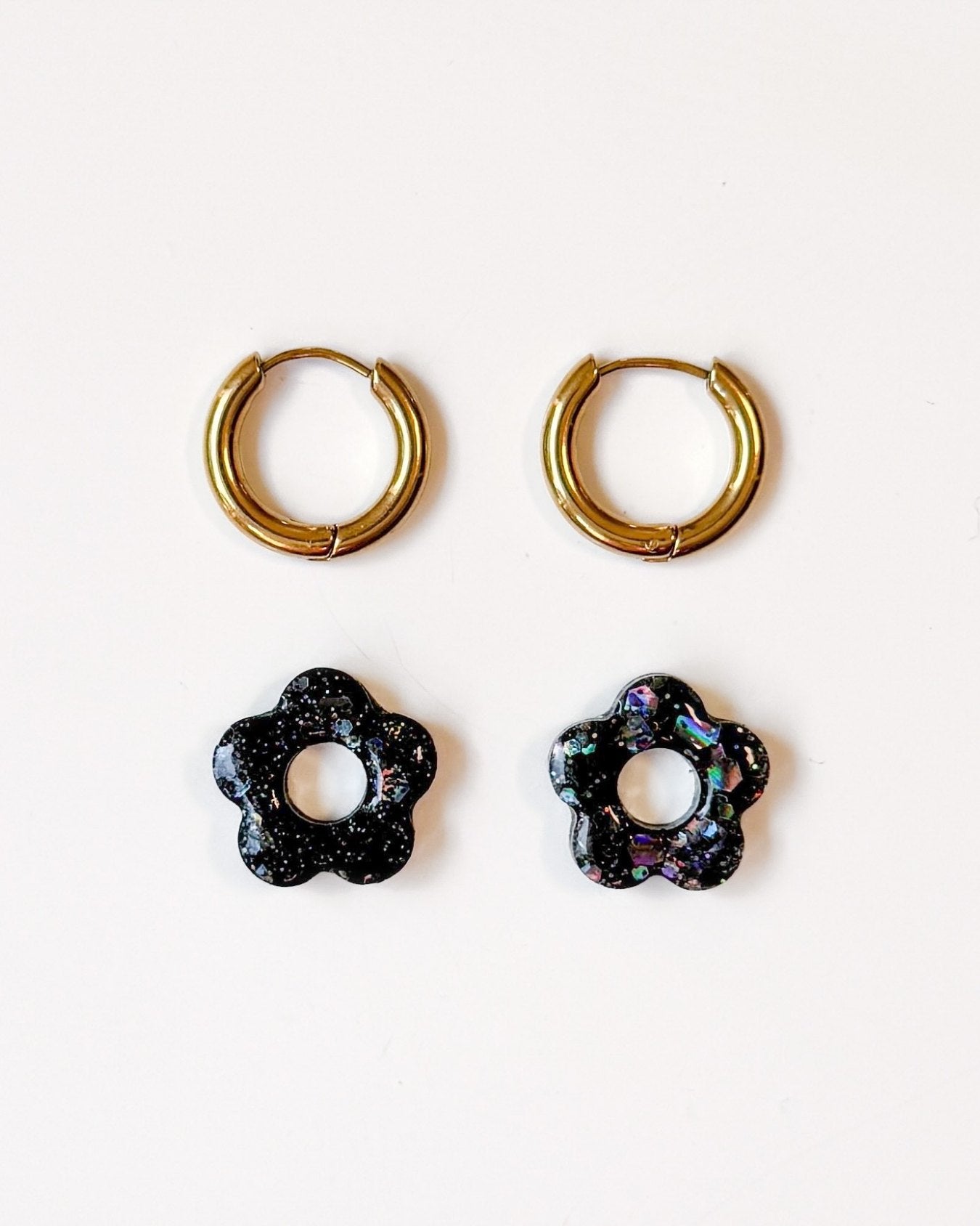 Mini créoles fleurs Hibiscus - black onyx