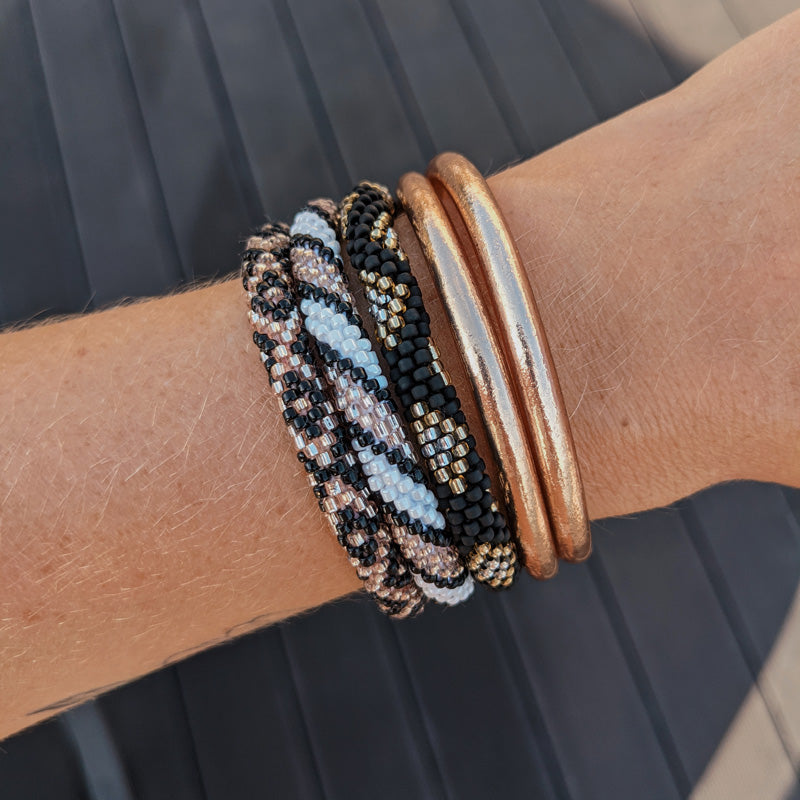 Bracelet népalais #13 (noir et champagne)