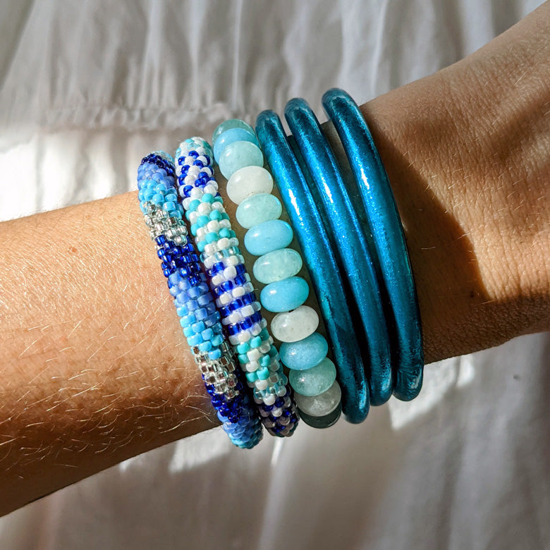Bracelet népalais #23 (bleu et argenté)