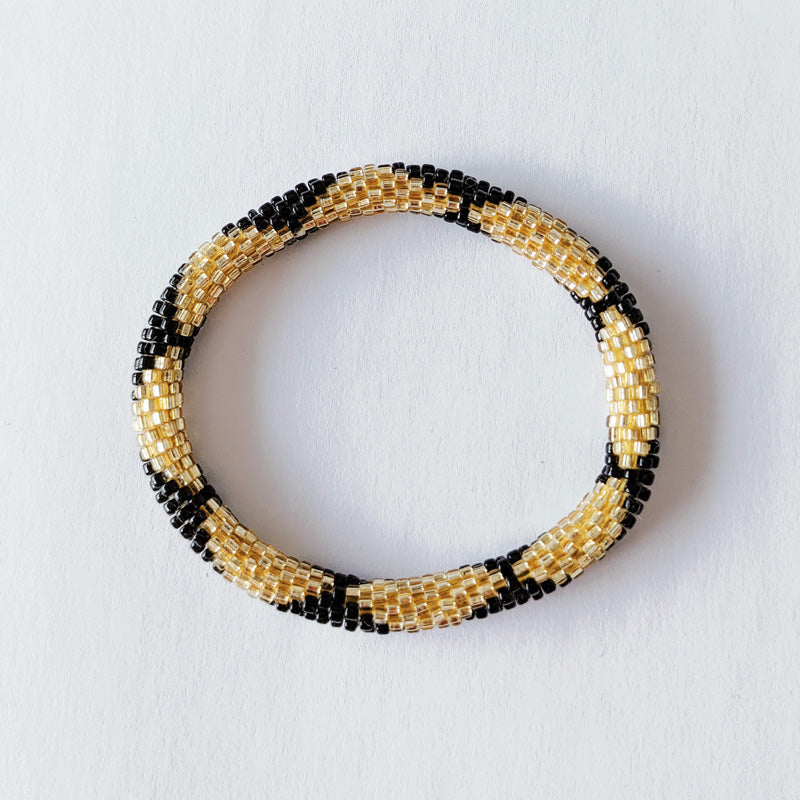 Bracelet népalais #3 (noir et doré)