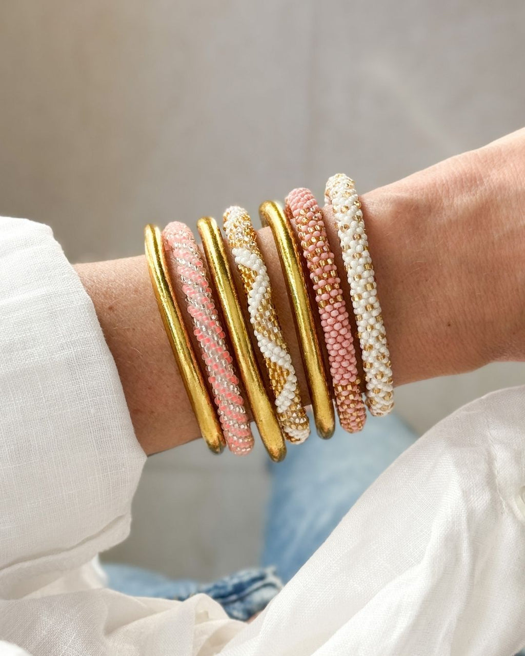 Bracelet népalais #86 (blanc et doré)