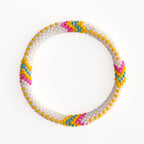 Bracelet népalais #124 (blanc, jaune et rose)
