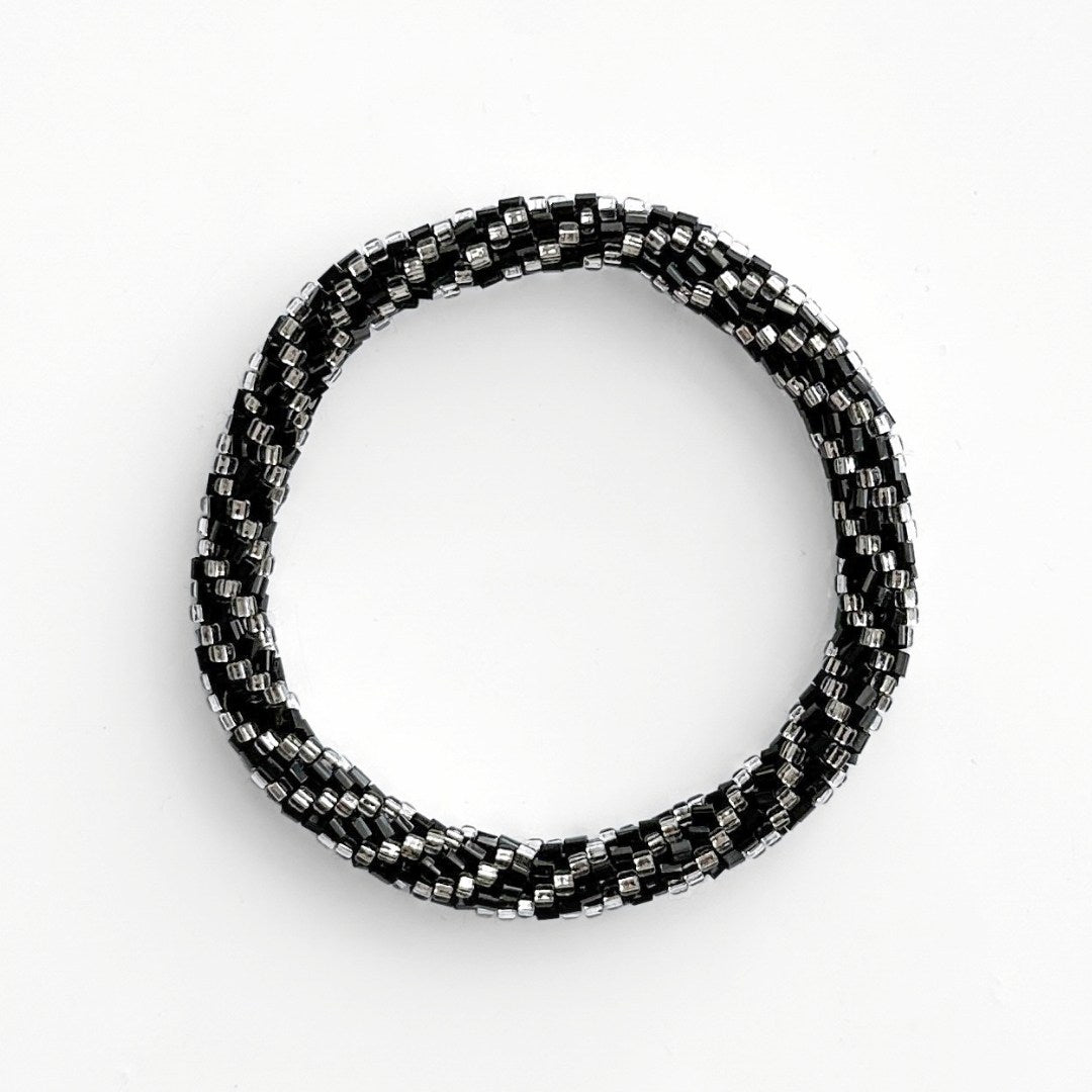Bracelet népalais #59 (argent et noir)