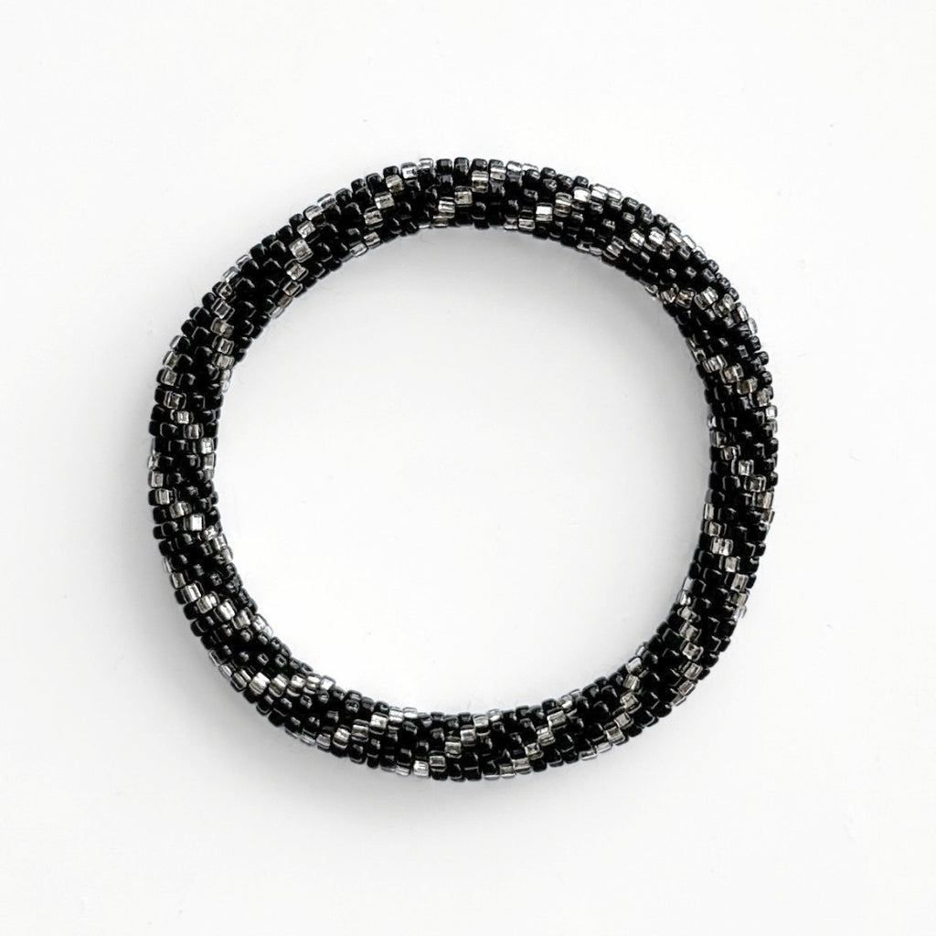 Bracelet népalais #61 (noir et argent)