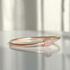 Jonc bouddhiste precious - champagne & quartz rose