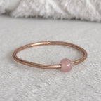 Jonc bouddhiste precious - champagne & quartz rose