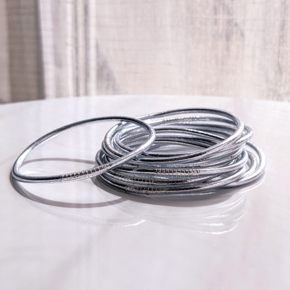 Jonc bouddhiste - fin silver