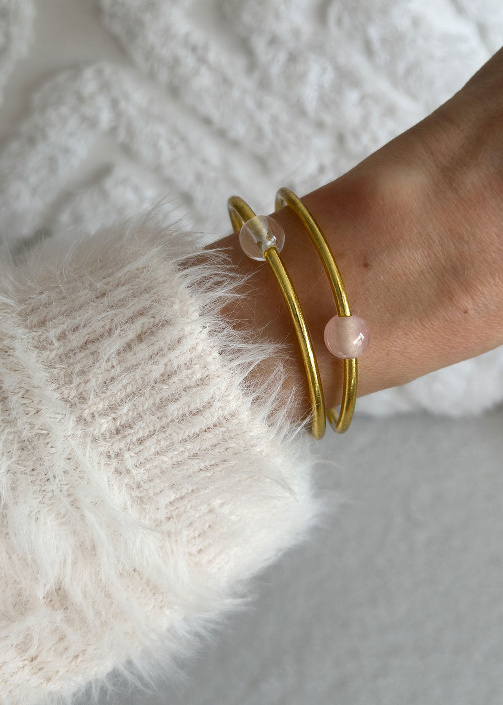 Jonc bouddhiste precious - light gold & quartz rose