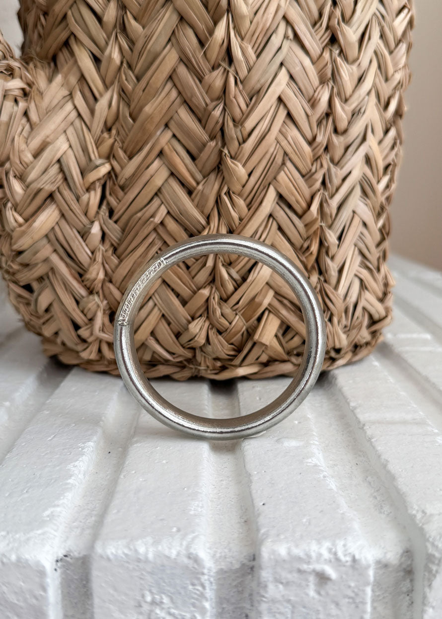 Jonc bouddhiste plat - 12mm silver